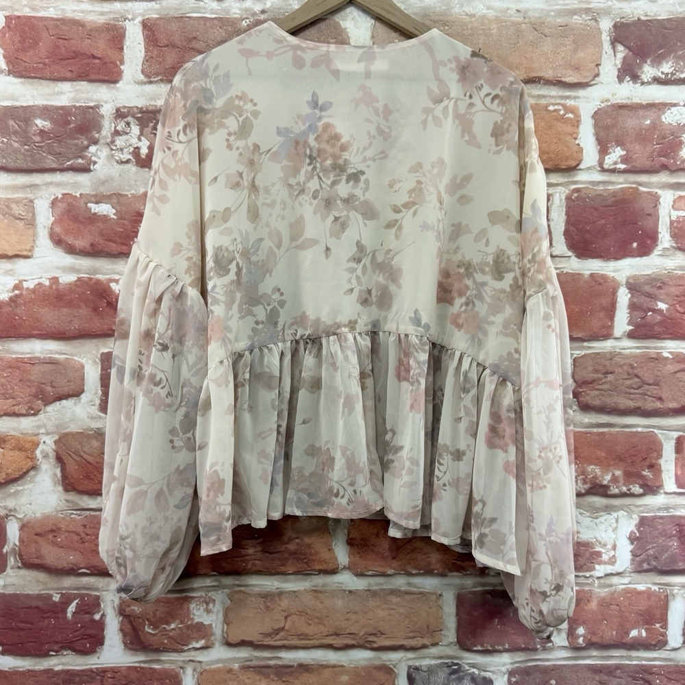 Altard State Top Women's Large Cream Cottage Chic Floral Peasant Sleeve Shirt - Picture 4 of 9